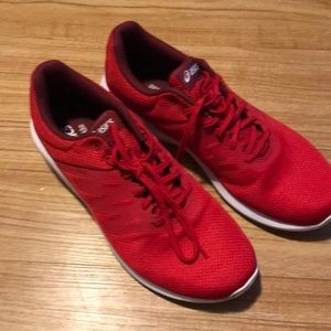 Comutora ASICS practically brand new!!!